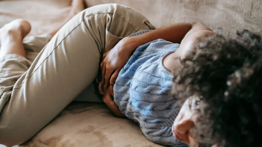 Simpatia para Cólicas Menstruais