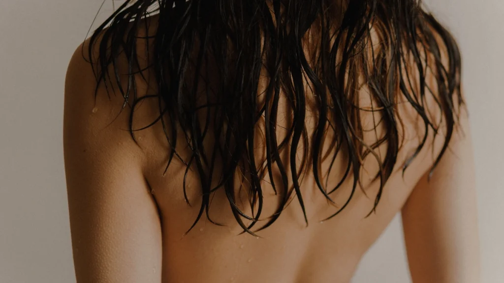 Simpatia para crescer cabelo de forma natural